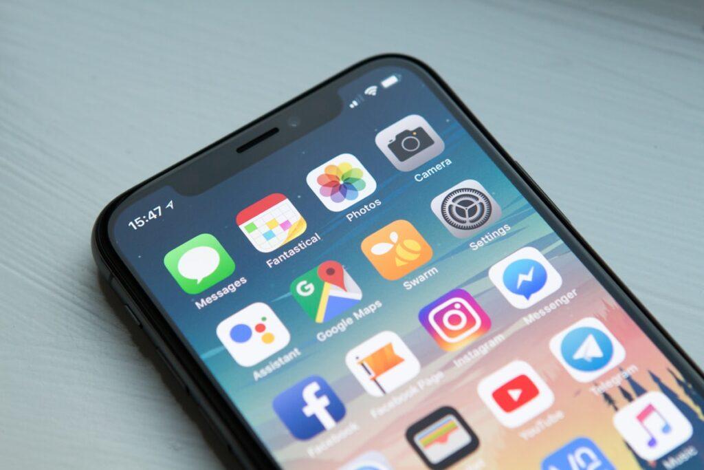 iOS app development cost in India planning session